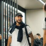 Neymar marca em retorno ao Santos e garante vitória contra a Chapecoense