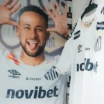 Neymar retorna ao time titular do Santos para duelo contra a Chapecoense