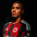 Otávio é o novo reforço do Eintracht Frankfurt em transação milionária