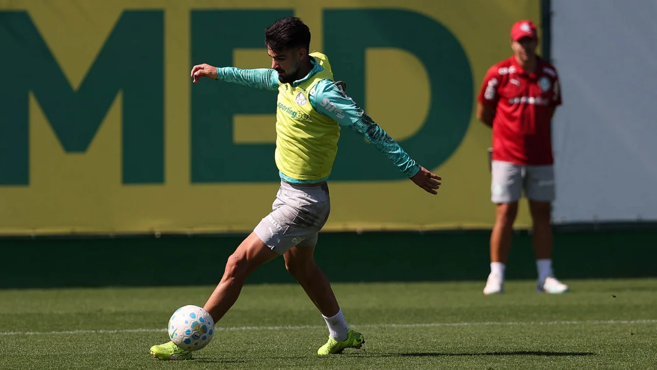 Palmeiras recupera atletas importantes e mira vitória em confronto decisivo