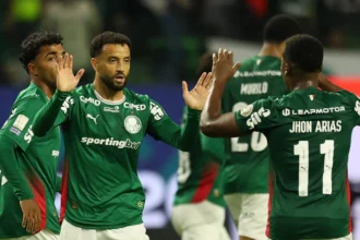 Palmeiras se reorganiza após derrota e aguarda retorno de Flaco López para desafios