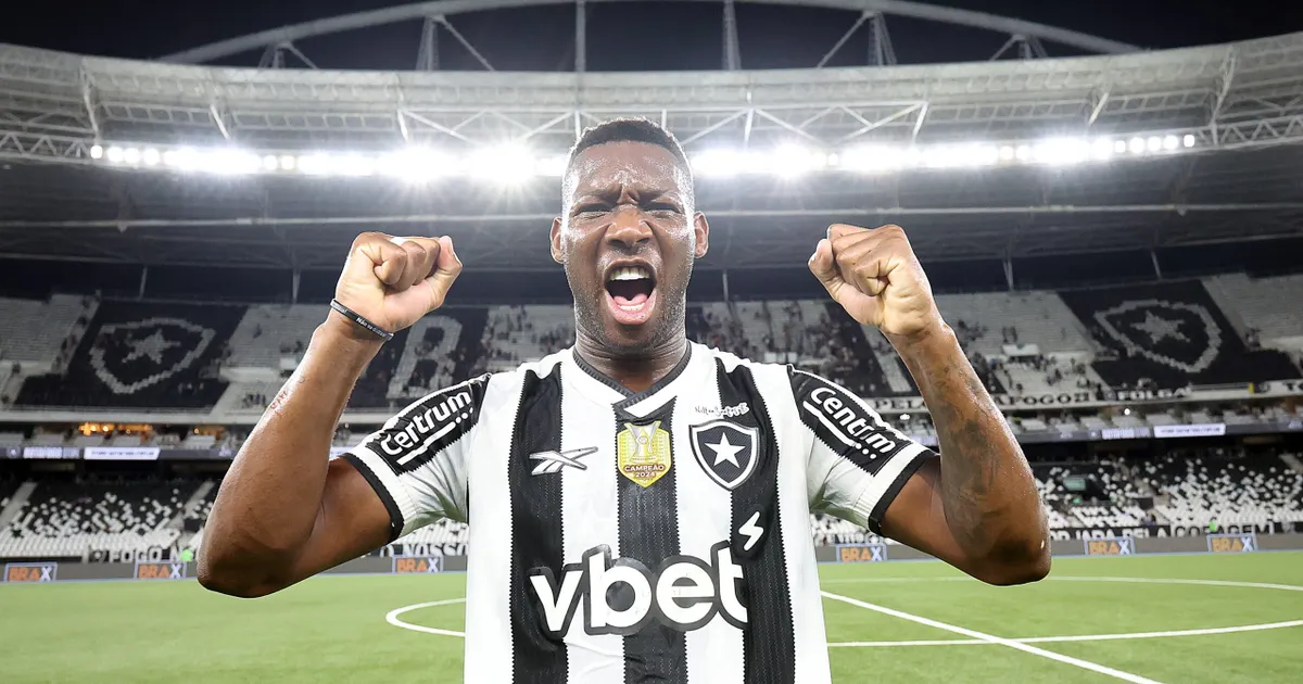 Patrick de Paula encaminha transferência para o futebol polonês