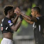 Paulo Henrique brilha na Sul-americana e garante vitória do Vasco