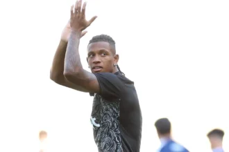 Presidente do Botafogo desmente atritos e reafirma confiança em Danilo
