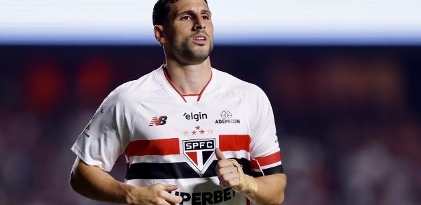Renovação de Calleri trava no São Paulo por divergências financeiras