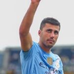 Rodri realiza cirurgia nas costas e Manchester City mantém cautela sobre retorno