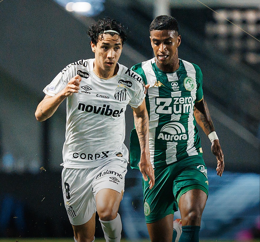 Santos e Chapecoense medem forças em confronto decisivo pelo Campeonato Brasileiro