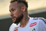 Santos recebe Chapecoense na Vila Belmiro em busca de recuperação no Brasileirão