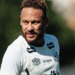 Santos reconhece dívida milionária com Neymar e mantém CT como garantia