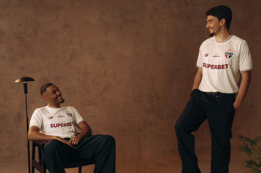 São Paulo apresenta nova terceira camisa com design inspirado na alfaiataria
