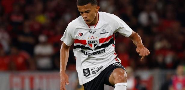 São Paulo rejeita oferta da Udinese pelo zagueiro Luis Osório