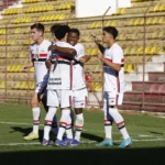 São Paulo supera Botafogo-sp e mantém ritmo no Campeonato Paulista sub-20