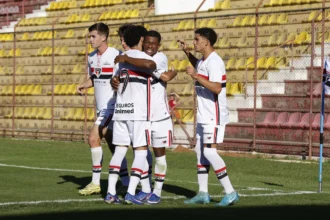 São Paulo supera Botafogo-sp e mantém ritmo no Campeonato Paulista sub-20