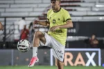 Série B: São Bernardo e Ceará se enfrentam em jogo crucial para a tabela