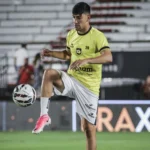 Série B: São Bernardo e Ceará se enfrentam em jogo crucial para a tabela