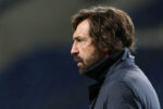 Sob influência de Paolo Maldini, Andrea Pirlo assume o comando da seleção italiana