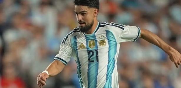 Spartak Moscou formaliza proposta milionária por Flaco López do Palmeiras