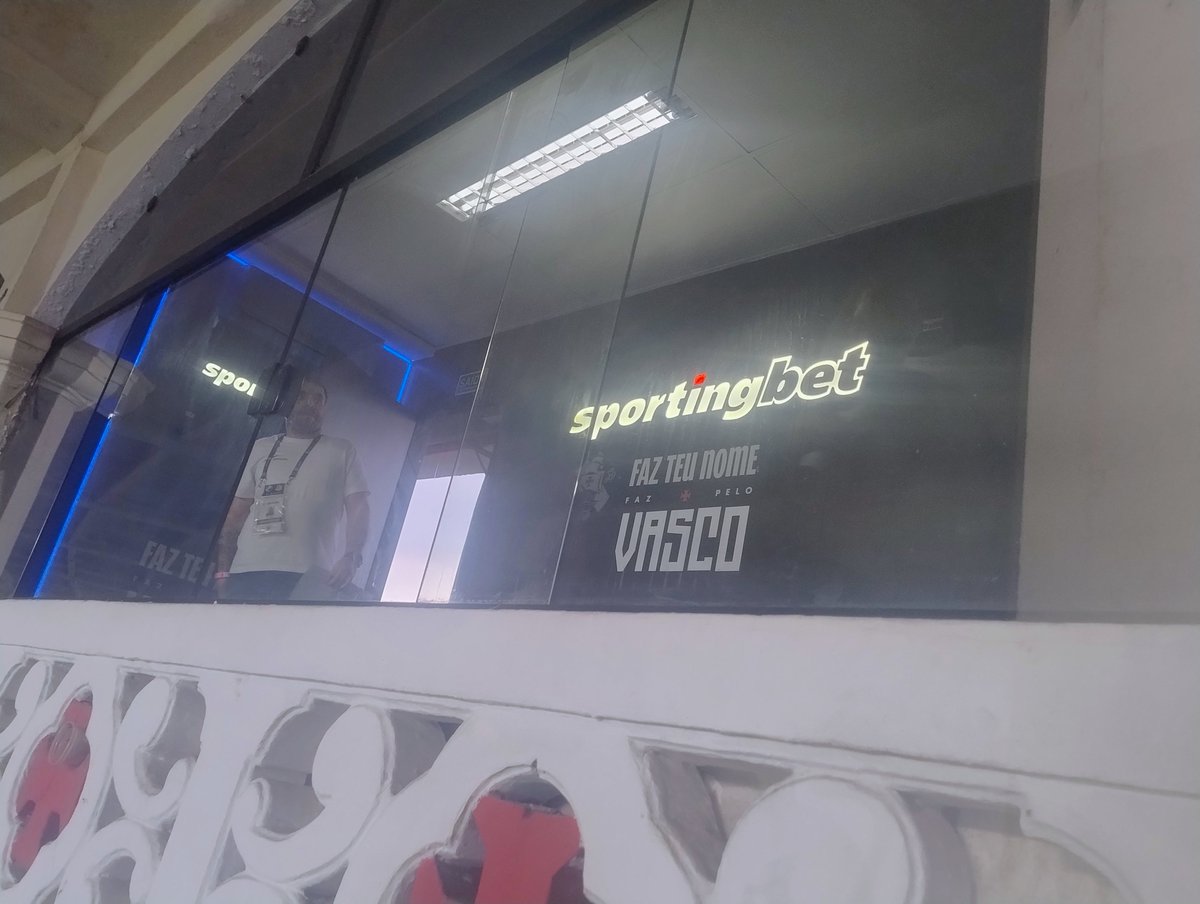 Sportingbet marca presença em São Januário com nova identidade visual
