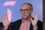 Stefano Domenicali defende regulamento de 2026 e rebate críticas de pilotos na Fórmula 1