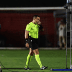 Súmula detalha critérios da arbitragem em polêmicas de Vitória e Palmeiras