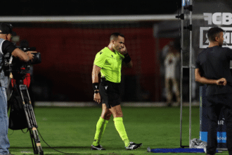 Súmula detalha critérios da arbitragem em polêmicas de Vitória e Palmeiras