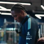 Tecnologia de câmera corporal revela bastidores do treino do Tottenham