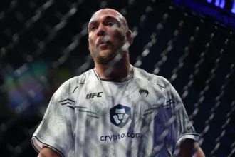 Valter Walker iguala recorde histórico de Demian Maia no UFC