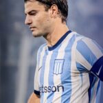 Vasco e Racing mantêm conversas por Santiago Sosa apesar de impasse financeiro