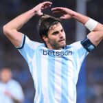 Vasco e Racing travam negociação por Santiago Sosa