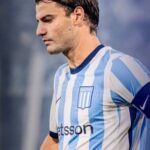 Vasco enfrenta resistência do Racing em negociação por Santiago Sosa