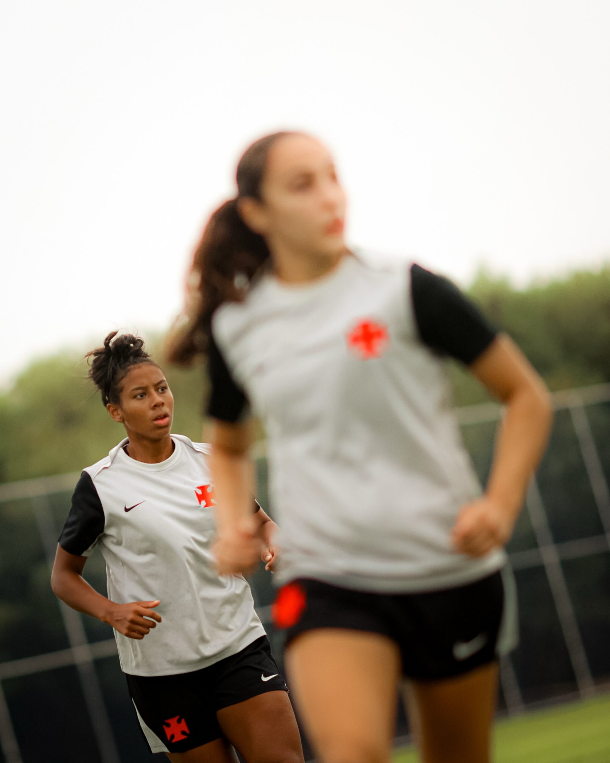 Vasco feminino intensifica preparação em treino realizado nesta sexta-feira