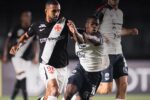 Vasco mantém equipe titular para o início do segundo tempo