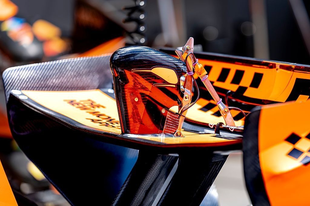 A estratégia cautelosa da Mclaren com a nova asa traseira rotativa