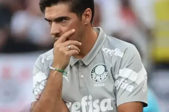 Abel Ferreira analisa desempenho do Palmeiras após empate na Libertadores