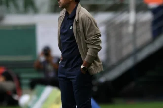 Abel Ferreira aponta falta de inspiração técnica em empate do Palmeiras