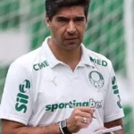 Abel Ferreira confirma força máxima do Palmeiras contra o Fluminense no Maracanã