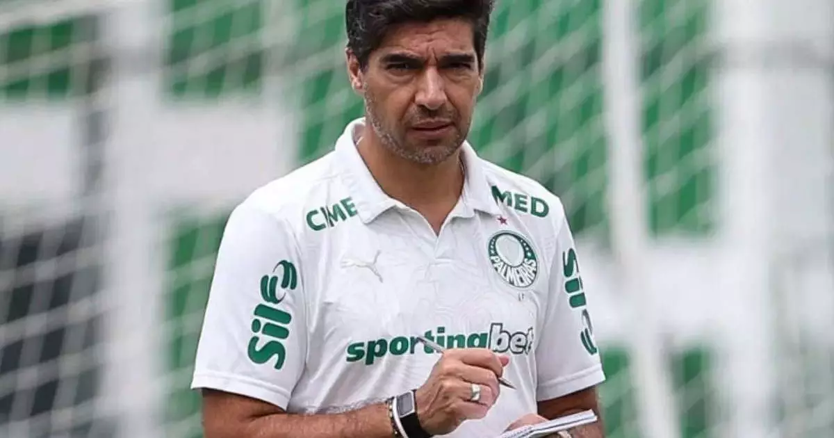 Abel Ferreira confirma força máxima do Palmeiras contra o Fluminense no Maracanã