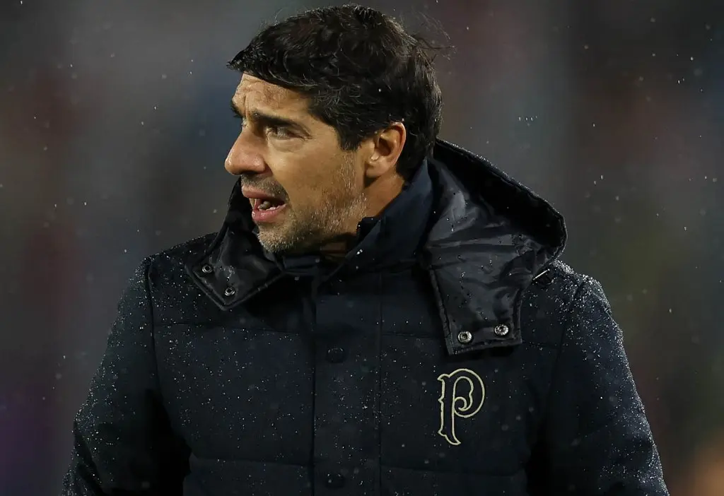 Abel Ferreira dobra bônus para jovens da base do Palmeiras após classificação na Libertadores
