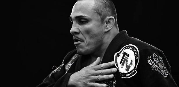 Acidente de moto no interior paulista tira a vida do tetracampeão mundial Diego Feltran, aos 39 anos