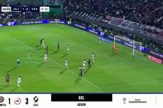 Adson marca golaço de fora da área e Vasco amplia vantagem sobre Olimpia na Sudamericana