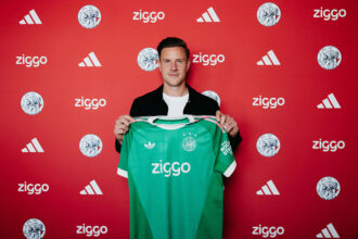 Ajax anuncia empréstimo de ter Stegen em busca de novo capítulo na carreira do goleiro alemão