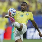 Al-hilal monitora Rayan para suprir possível saída de Malcom