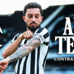 Alex Telles firma nova extensão de contrato com o Botafogo