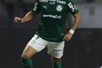 Andreas Pereira vira desfalque do Palmeiras para o duelo decisivo na Libertadores