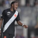 Andrés Gómez é desfalque no Vasco e vive incerteza para o próximo compromisso