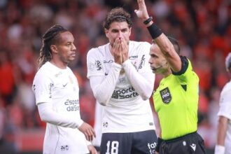 Arbitragem relata hostilidade de membros do Corinthians após derrota na Copa do Brasil