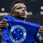 Arroyo projeta decisão na Copa do Brasil após empate do Cruzeiro no clássico