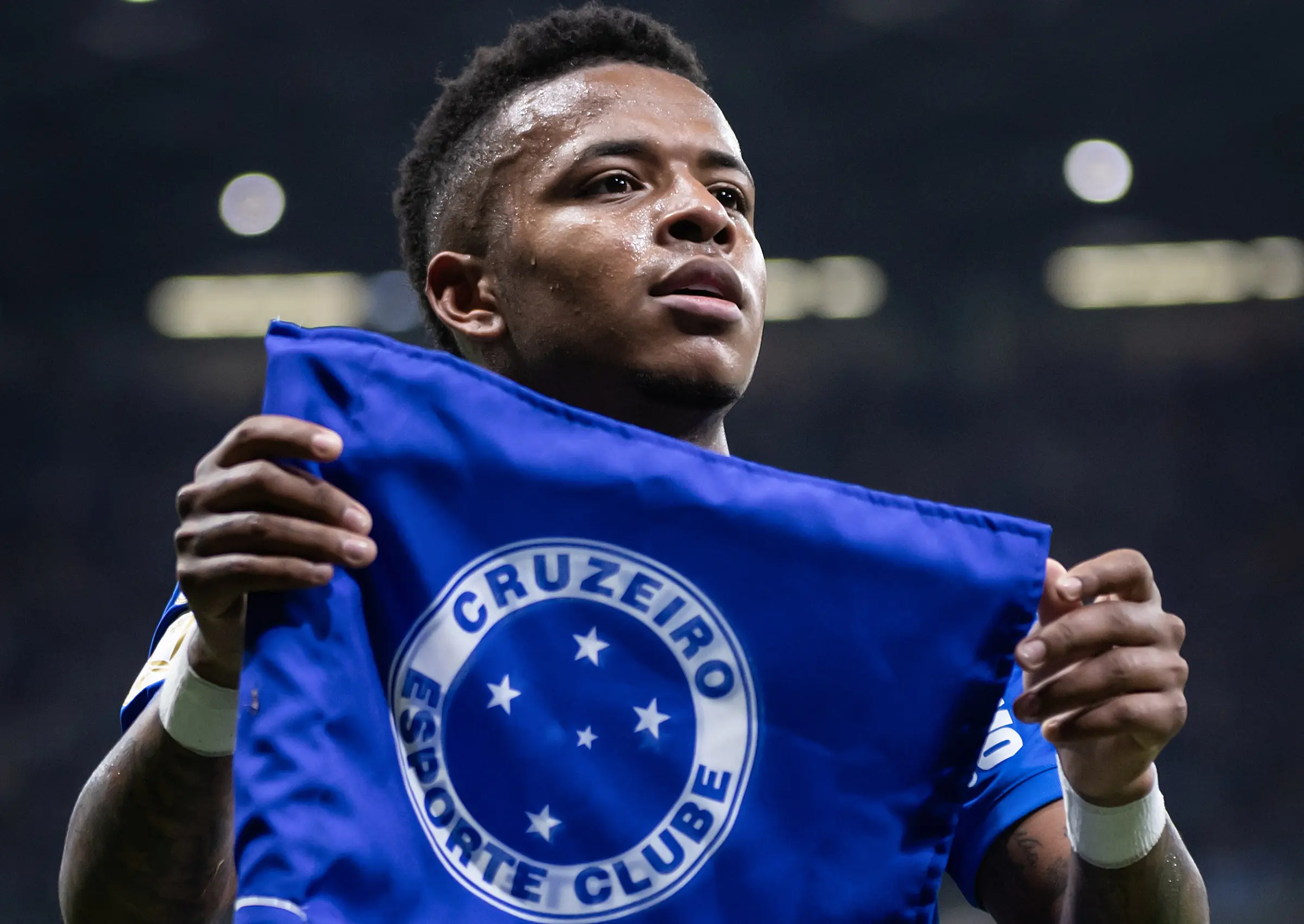 Arroyo projeta decisão na Copa do Brasil após empate do Cruzeiro no clássico