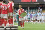 Arsenal celebra conquista da Supercopa da Inglaterra sob comando de Ødegaard