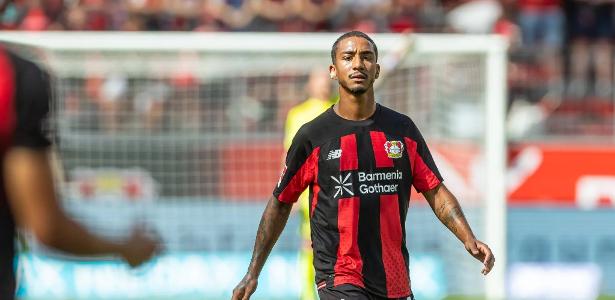 Arthur mira Copa 2030 e novo ciclo no Leverkusen com otimismo
